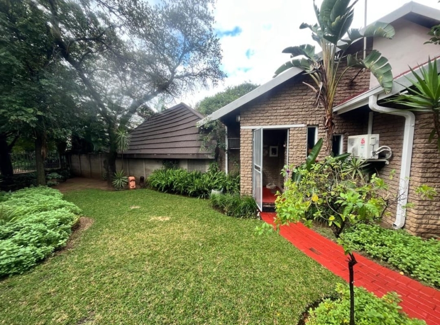 3 Bedroom Property for Sale in Geelhoutpark North West